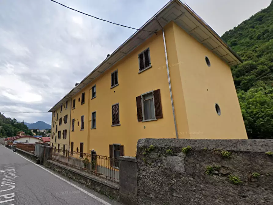 Immagine 14 di Appartamento in vendita  in Via Cinque Martiri a Vertova