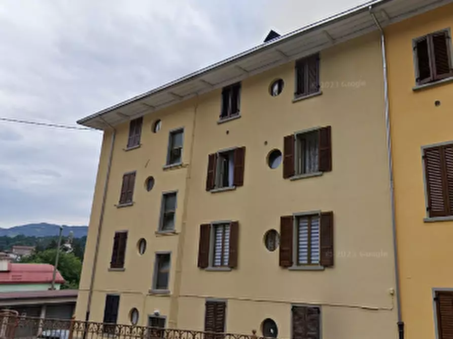 Immagine 15 di Appartamento in vendita  in Via Cinque Martiri a Vertova