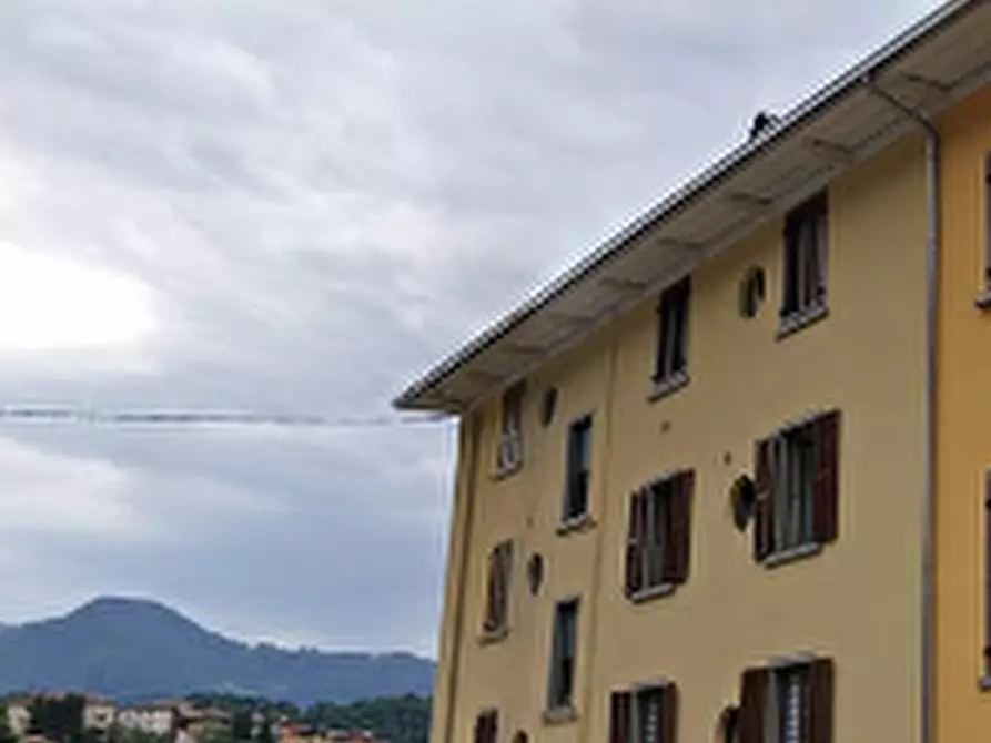 Immagine 16 di Appartamento in vendita  in Via Cinque Martiri a Vertova