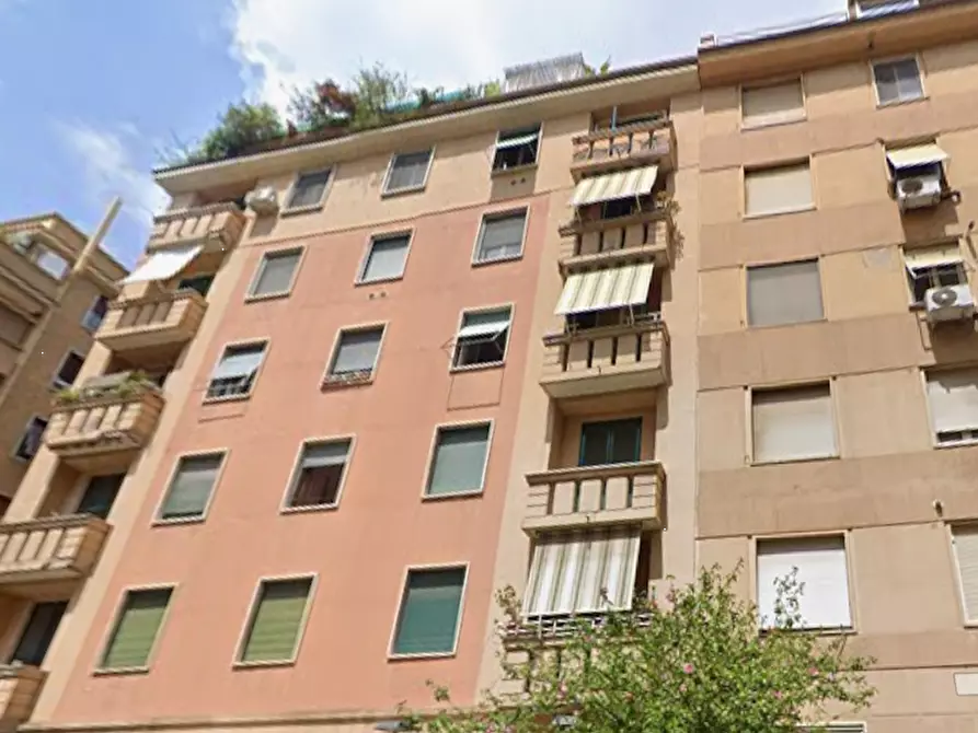 Immagine 3 di Appartamento in vendita  in Via Manlio Torquato a Roma