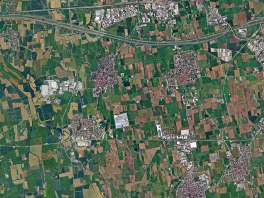 Immagine 2 di Terreno agricolo in vendita  in Via Don Francesco Donati a Casirate D'adda