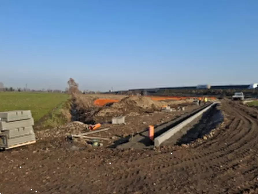 Immagine 1 di Terreno agricolo in vendita  in Via Don Francesco Donati a Casirate D'adda