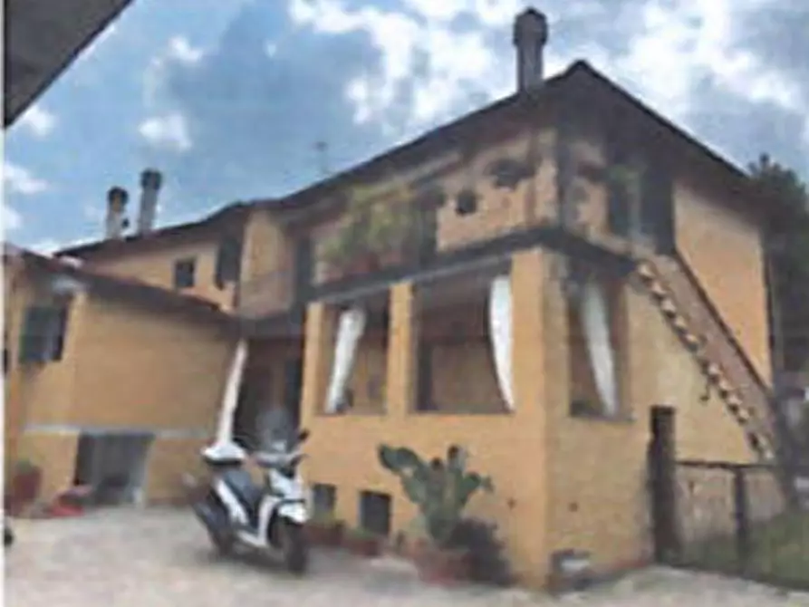 Immagine 3 di Appartamento in vendita  in Località Contea  a Rufina