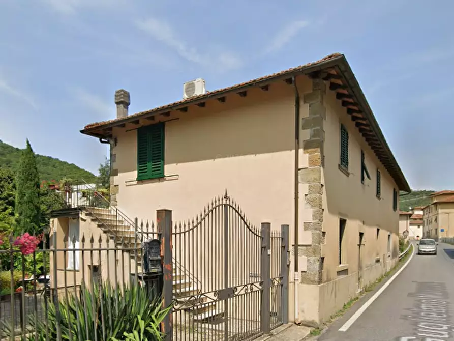 Immagine 12 di Appartamento in vendita  in Località Contea  a Rufina