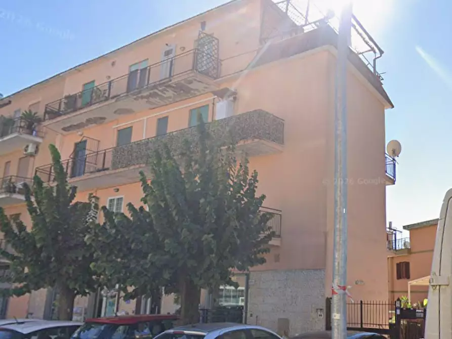 Immagine 10 di Appartamento in vendita  in Via di Casal del Marmo a Roma