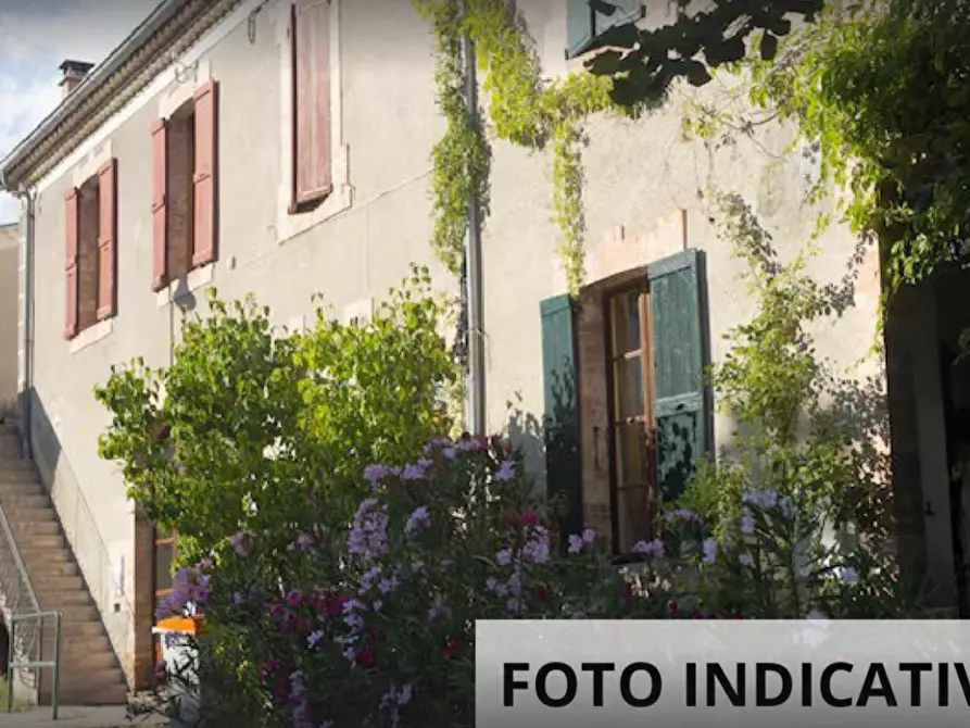 Immagine 13 di Villa in vendita  in Via Miglianico a Roma