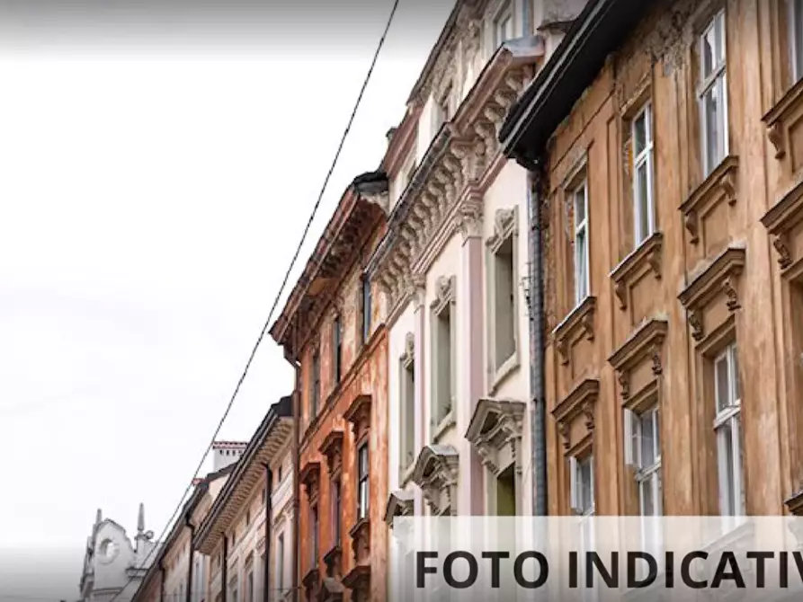Immagine 15 di Villa in vendita  in Via Miglianico a Roma