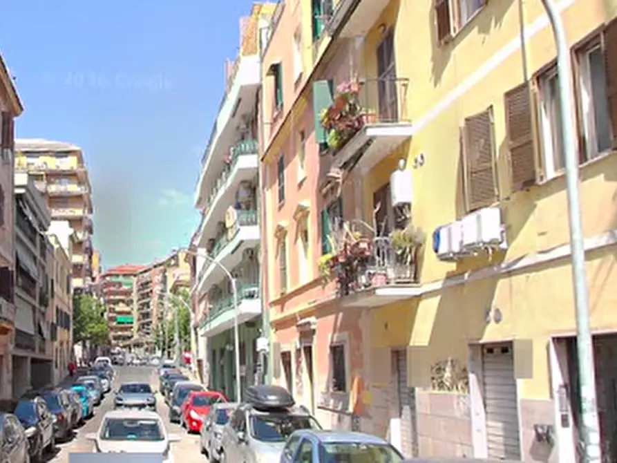 Immagine 1 di Appartamento in vendita  in Via Natale Palli a Roma