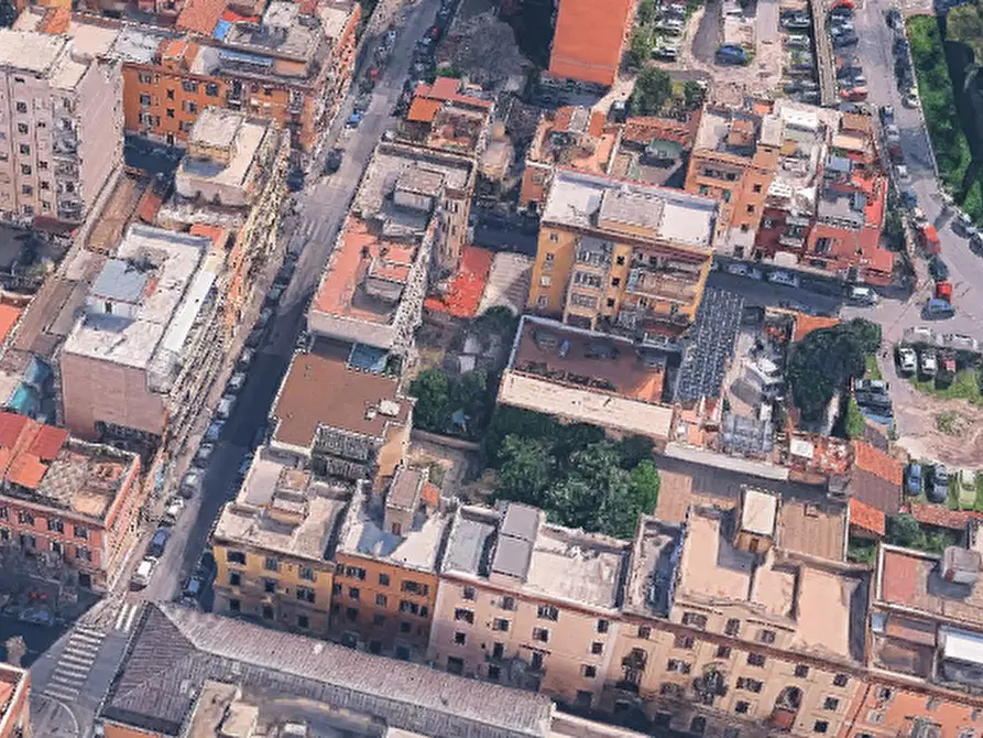 Immagine 2 di Appartamento in vendita  in Via Natale Palli a Roma