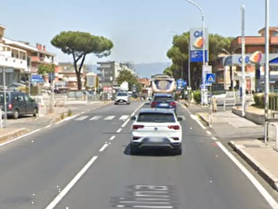 Immagine 5 di Appartamento in vendita  in Via Casilina a Roma