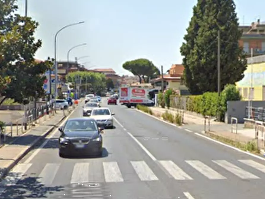 Immagine 6 di Appartamento in vendita  in Via Casilina a Roma