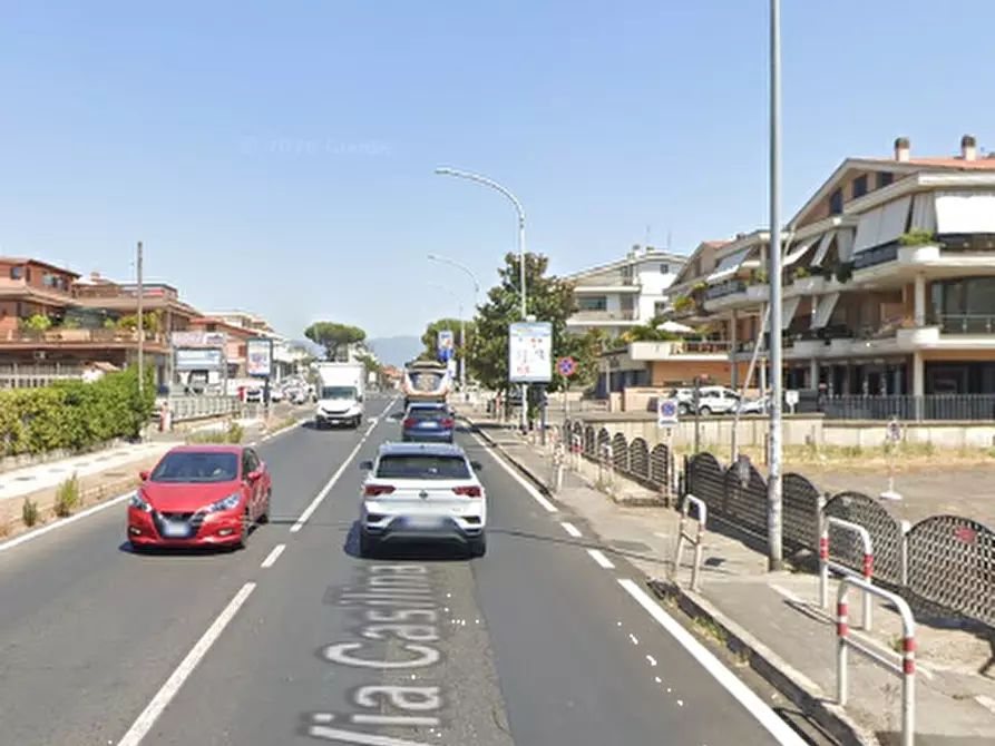 Immagine 8 di Appartamento in vendita  in Via Casilina a Roma