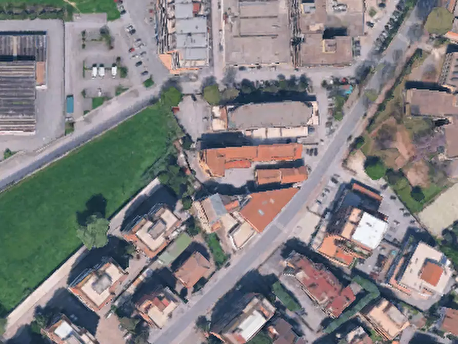 Immagine 16 di Negozio in vendita  in Via Monviso a Monterotondo