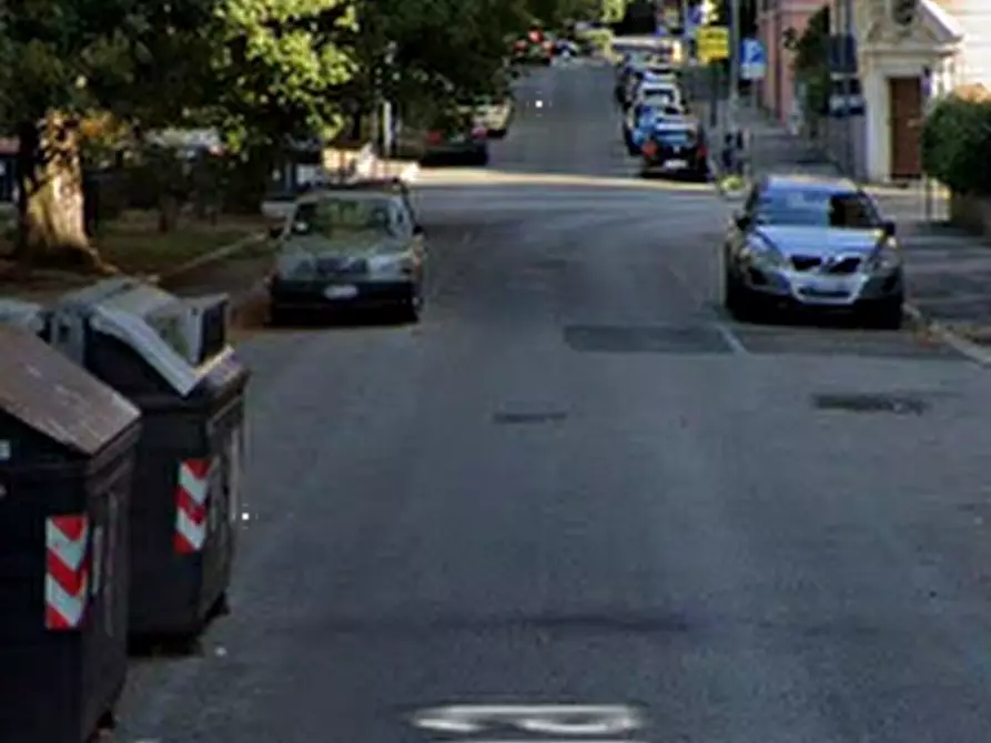Immagine 11 di Appartamento in vendita  in Via Lisbona a Roma