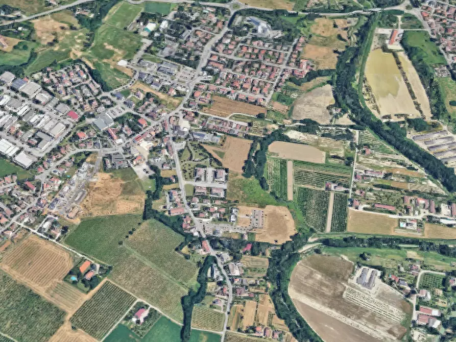 Immagine 13 di Laboratorio in vendita  in Via Veclezio a Forli'