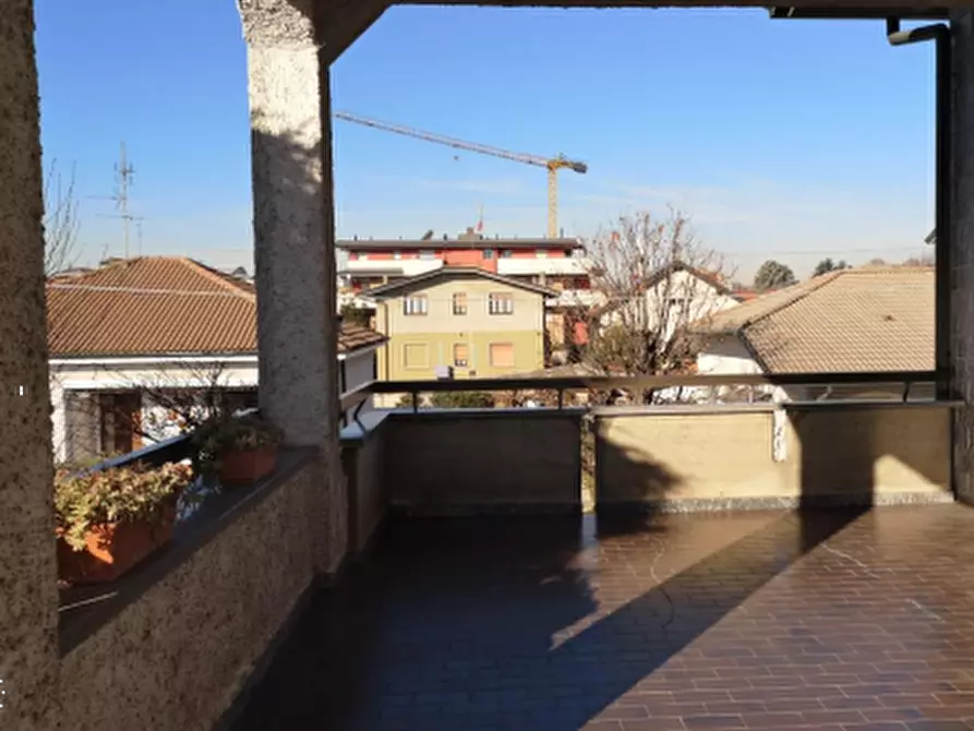 Immagine 5 di Appartamento in vendita  in Via Giovanni Prati a Limbiate