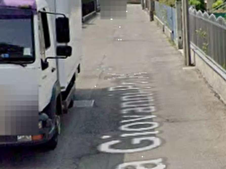Immagine 10 di Appartamento in vendita  in Via Giovanni Prati a Limbiate