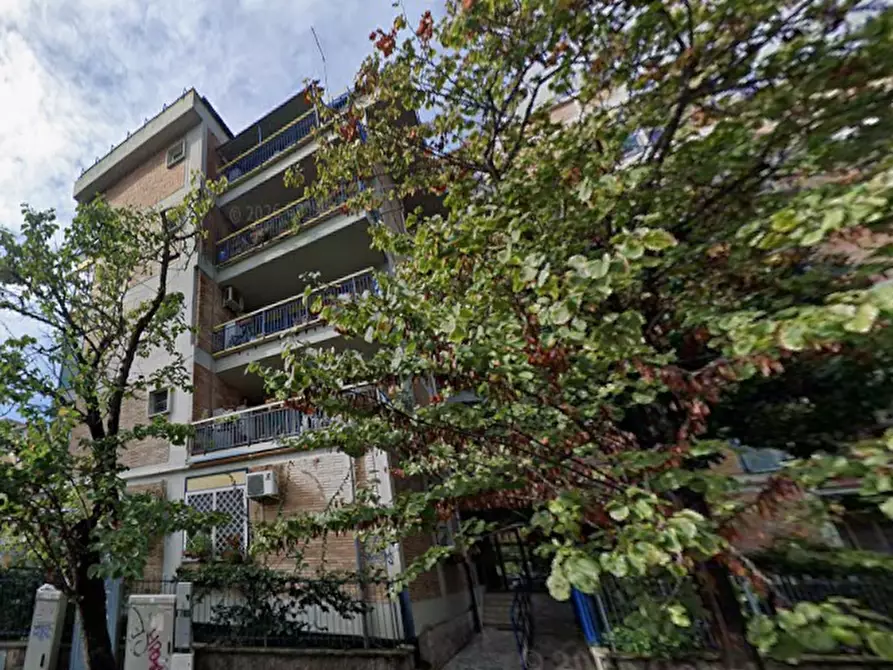 Immagine 9 di Appartamento in vendita  in Via Ferdinando Acton a Roma
