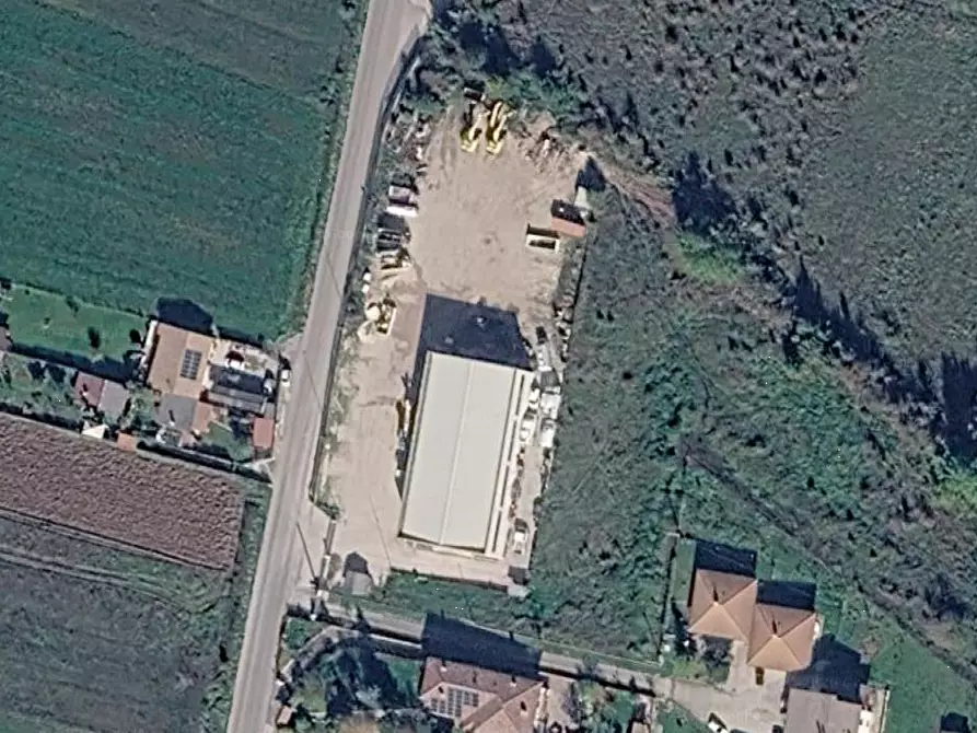 Immagine 15 di Capannone industriale in vendita  in Via delle Vignole a L'aquila