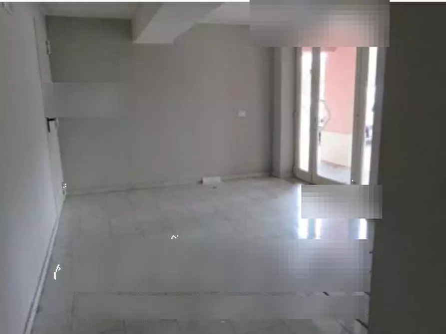Immagine 3 di Appartamento in vendita  in Via Beffi a L'aquila