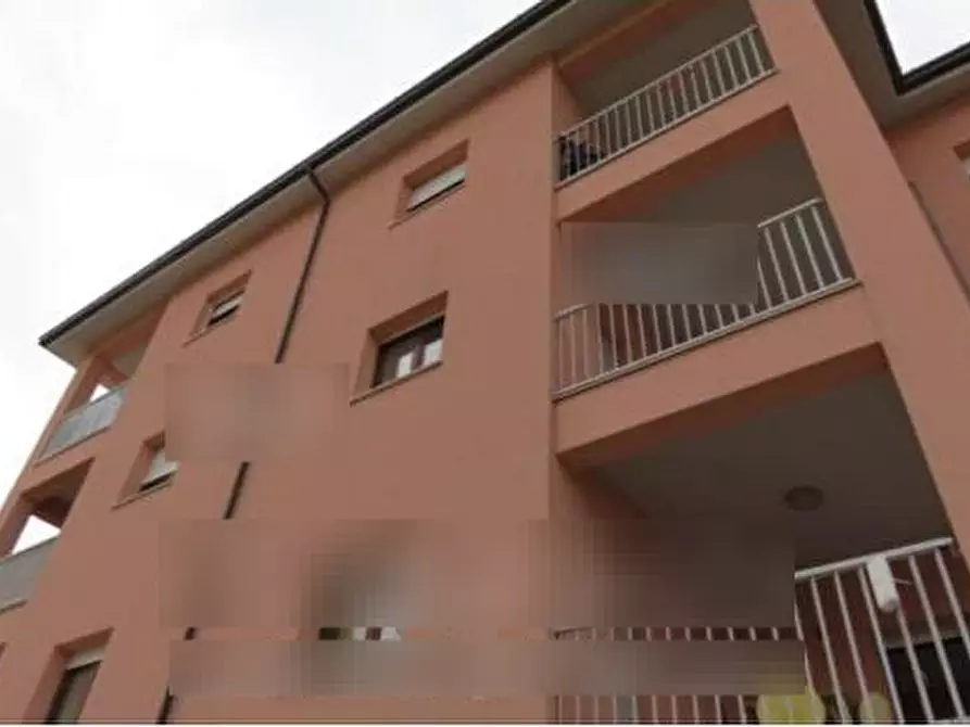 Immagine 5 di Appartamento in vendita  in Via Beffi a L'aquila