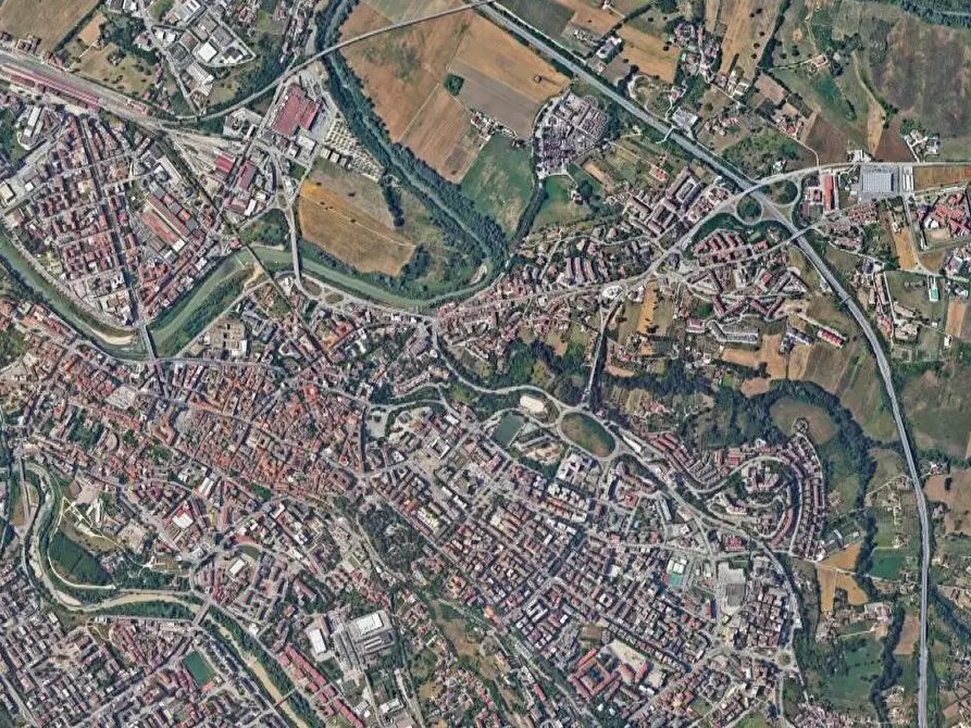 Immagine 11 di Porzione di casa in vendita  in Via ponticelli a Benevento
