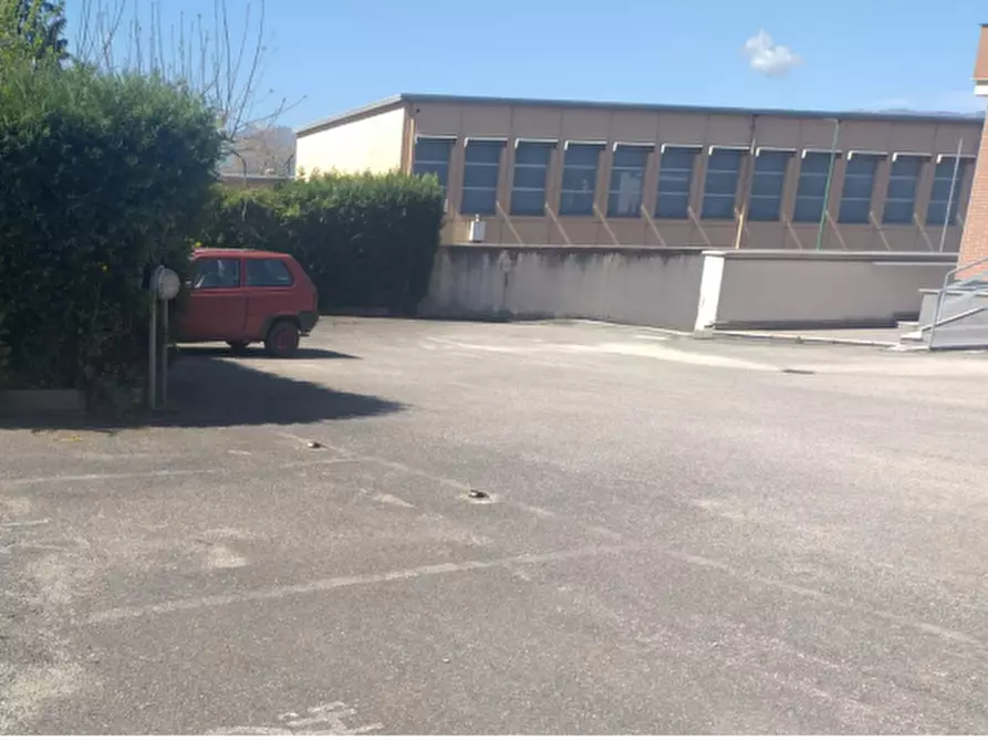 Immagine 1 di Posto auto in vendita  in Via Compagna a Benevento