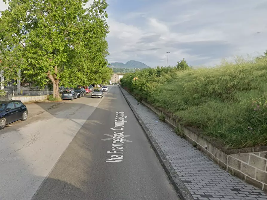 Immagine 5 di Posto auto in vendita  in Via Compagna a Benevento