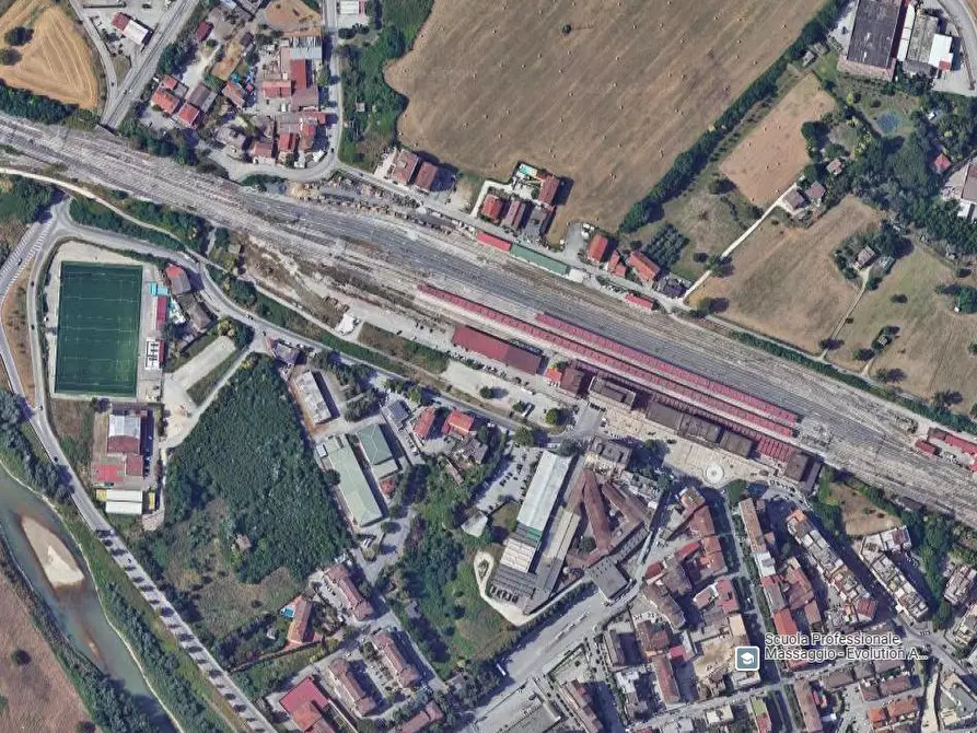 Immagine 12 di Posto auto in vendita  in Via Compagna a Benevento