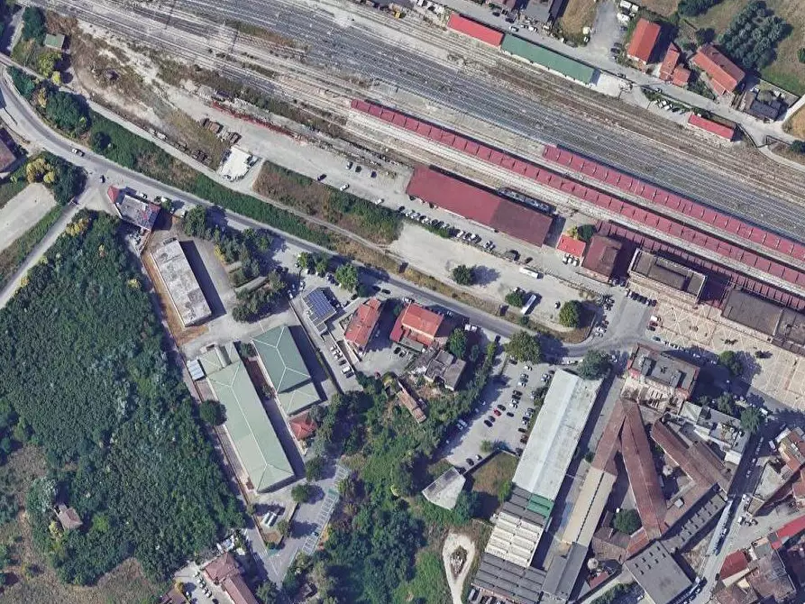 Immagine 13 di Posto auto in vendita  in Via Compagna a Benevento