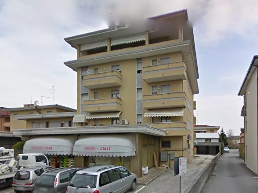 Immagine 2 di Appartamento in vendita  in Via Trieste a Azzano Decimo