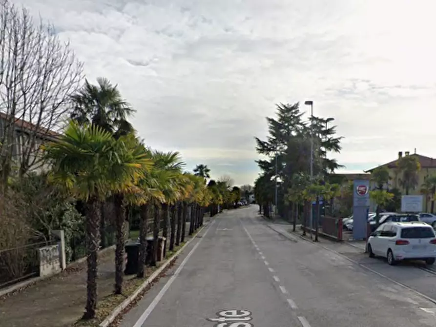 Immagine 9 di Appartamento in vendita  in Via Trieste a Azzano Decimo