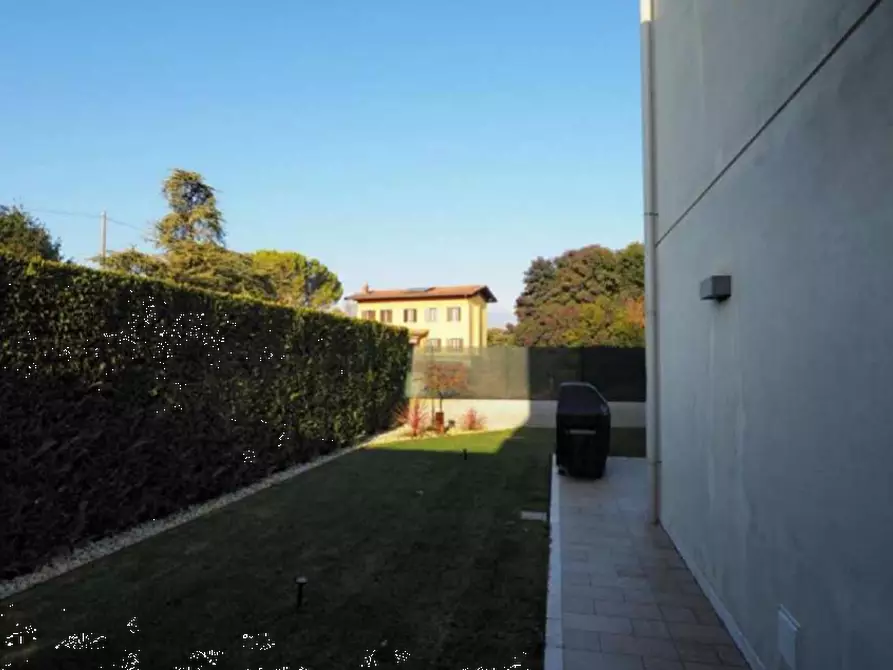 Immagine 7 di Villetta a schiera in vendita  in via Montereale a Pordenone