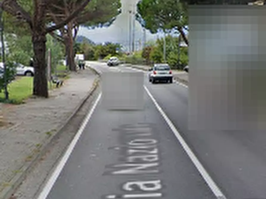 Immagine 6 di Garage in vendita  in Via Nazionale a Colico