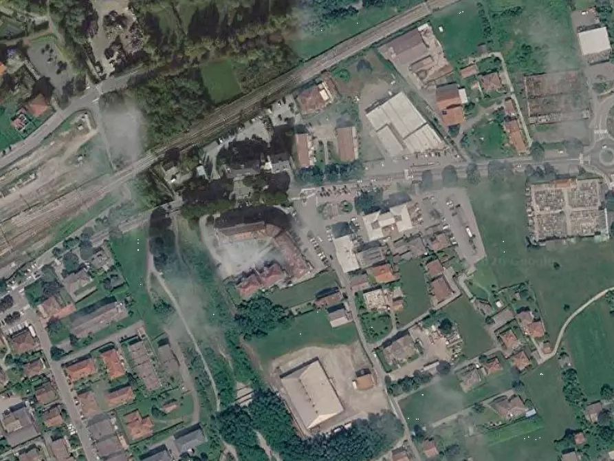 Immagine 9 di Garage in vendita  in Via Nazionale a Colico