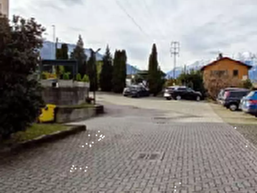 Immagine 12 di Garage in vendita  in Via Nazionale a Colico
