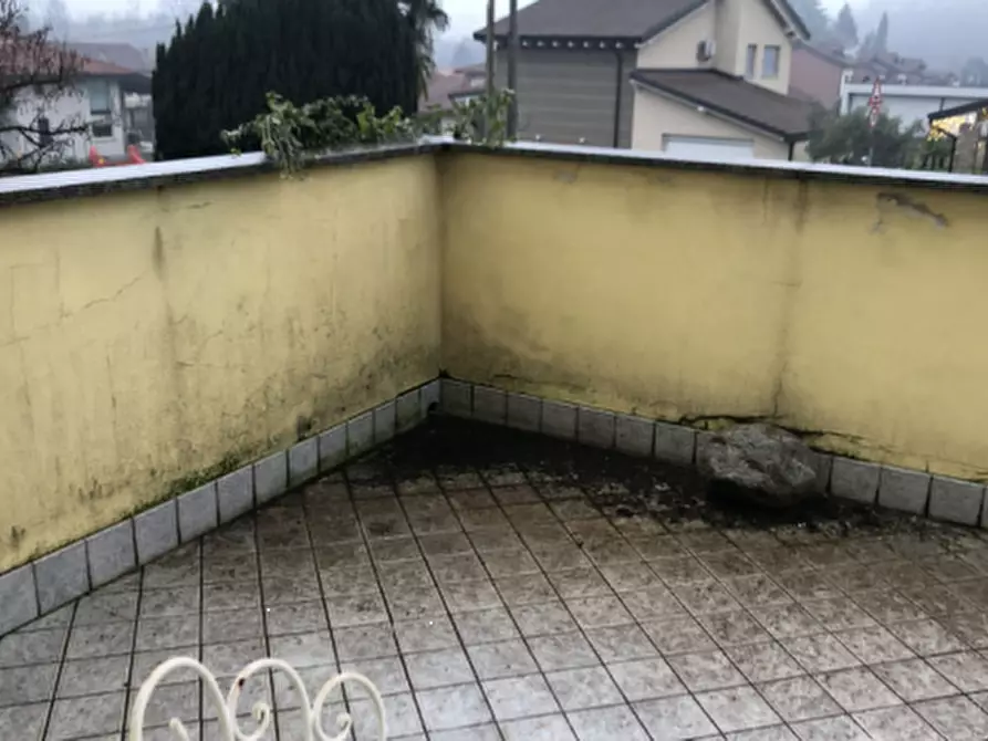 Immagine 4 di Villetta a schiera in vendita  in Via Genova a Mercallo