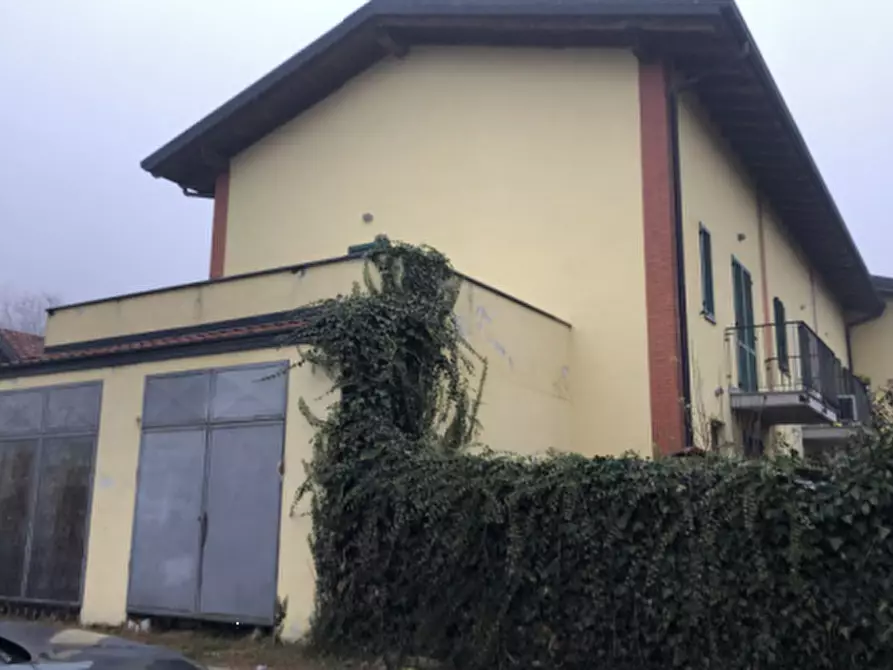 Immagine 2 di Villetta a schiera in vendita  in Via Genova a Mercallo