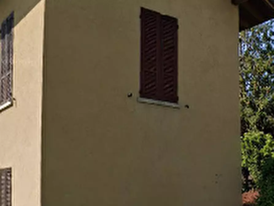 Immagine 14 di Casa indipendente in vendita  in Via Alioli e Sassi a Gavirate