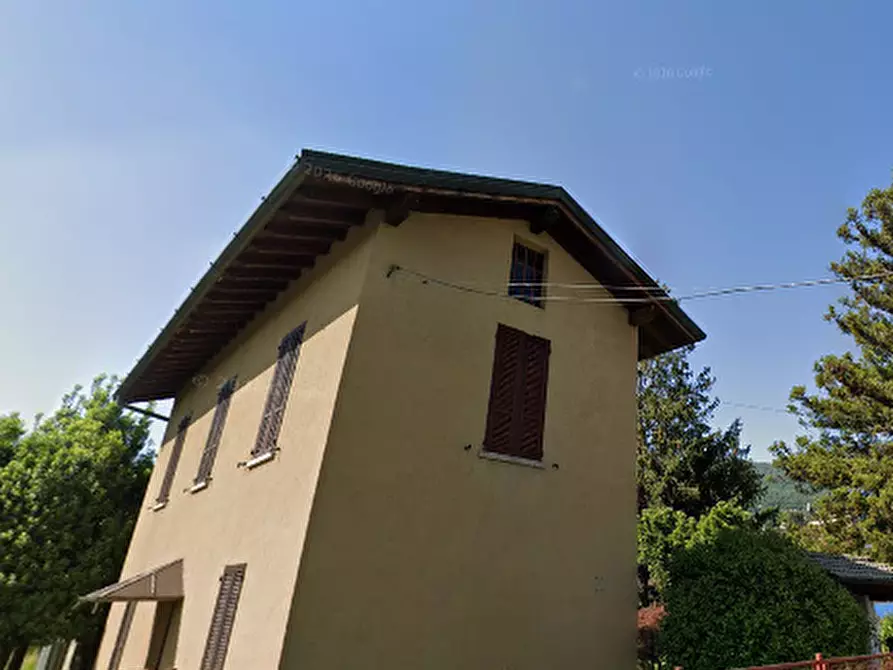 Immagine 22 di Casa indipendente in vendita  in Via Alioli e Sassi a Gavirate
