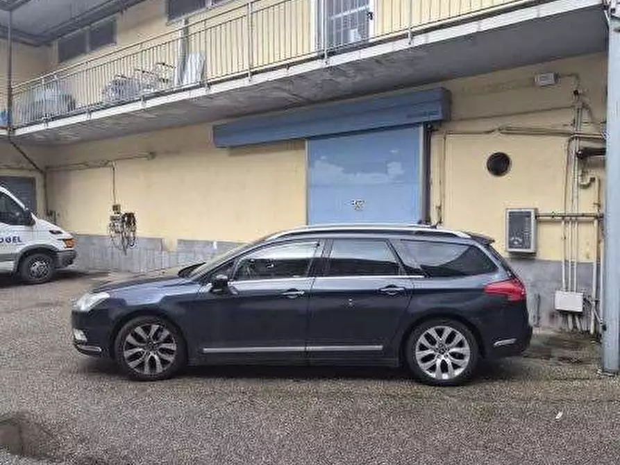 Immagine 3 di Magazzino in vendita  in Contrada San Chirico a Benevento