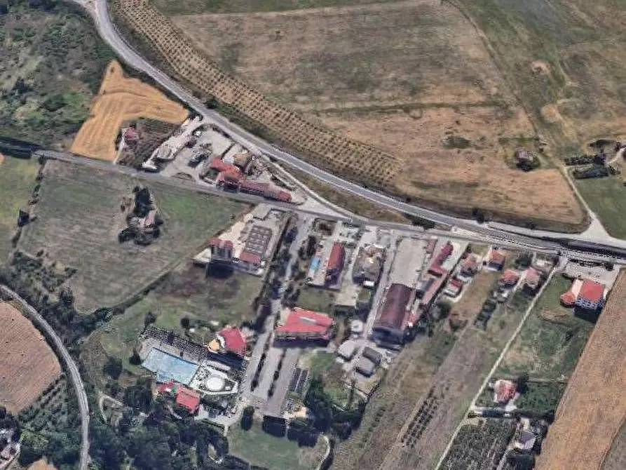 Immagine 8 di Magazzino in vendita  in Contrada San Chirico a Benevento