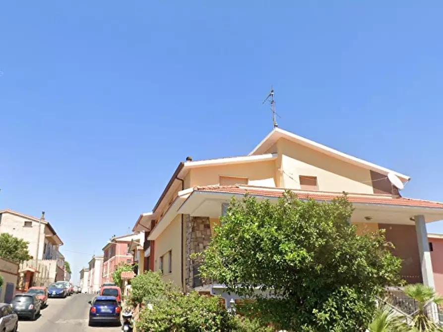 Immagine 11 di Appartamento in vendita  in Via S. G. Bosco a Sant'antioco