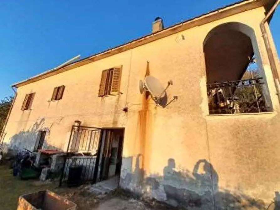 Immagine 4 di Porzione di casa in vendita  in Via S. Rocco Esterno a Sant'ambrogio Sul Garigliano