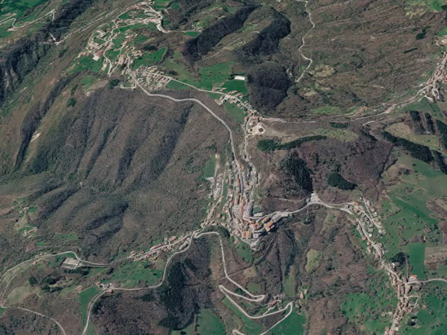 Immagine 7 di Garage in vendita  in Vicolo San Giovanni Bosco a Lusiana Conco
