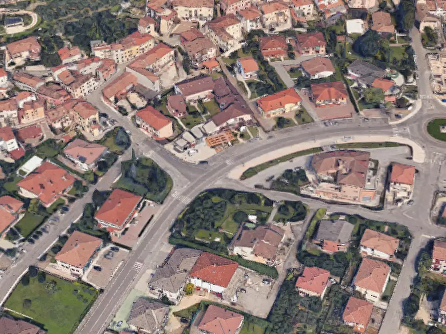 Immagine 10 di Appartamento in vendita  in Via Matteotti a Sant'ambrogio Di Valpolicella