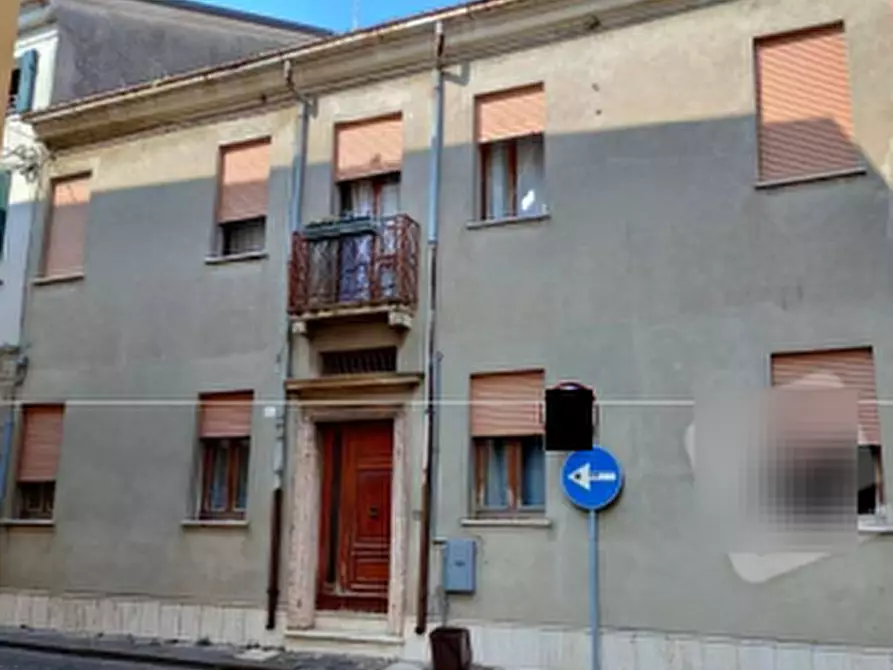 Immagine 1 di Villetta a schiera in vendita  in Via Terranova a Adria