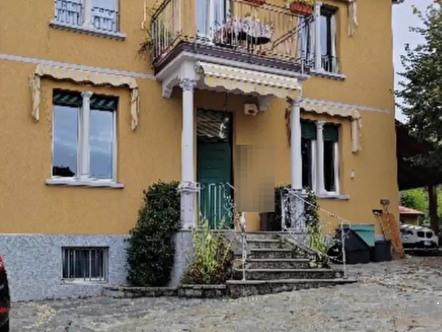Immagine 2 di Casa indipendente in vendita  in Via Rossi a Gavirate