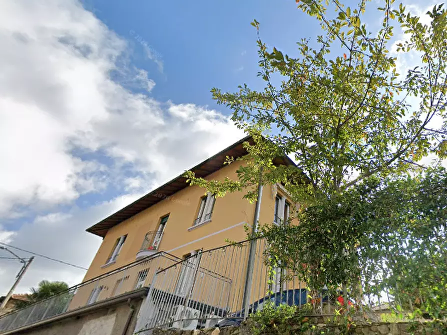 Immagine 25 di Casa indipendente in vendita  in Via Rossi a Gavirate