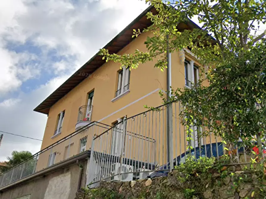 Immagine 26 di Casa indipendente in vendita  in Via Rossi a Gavirate